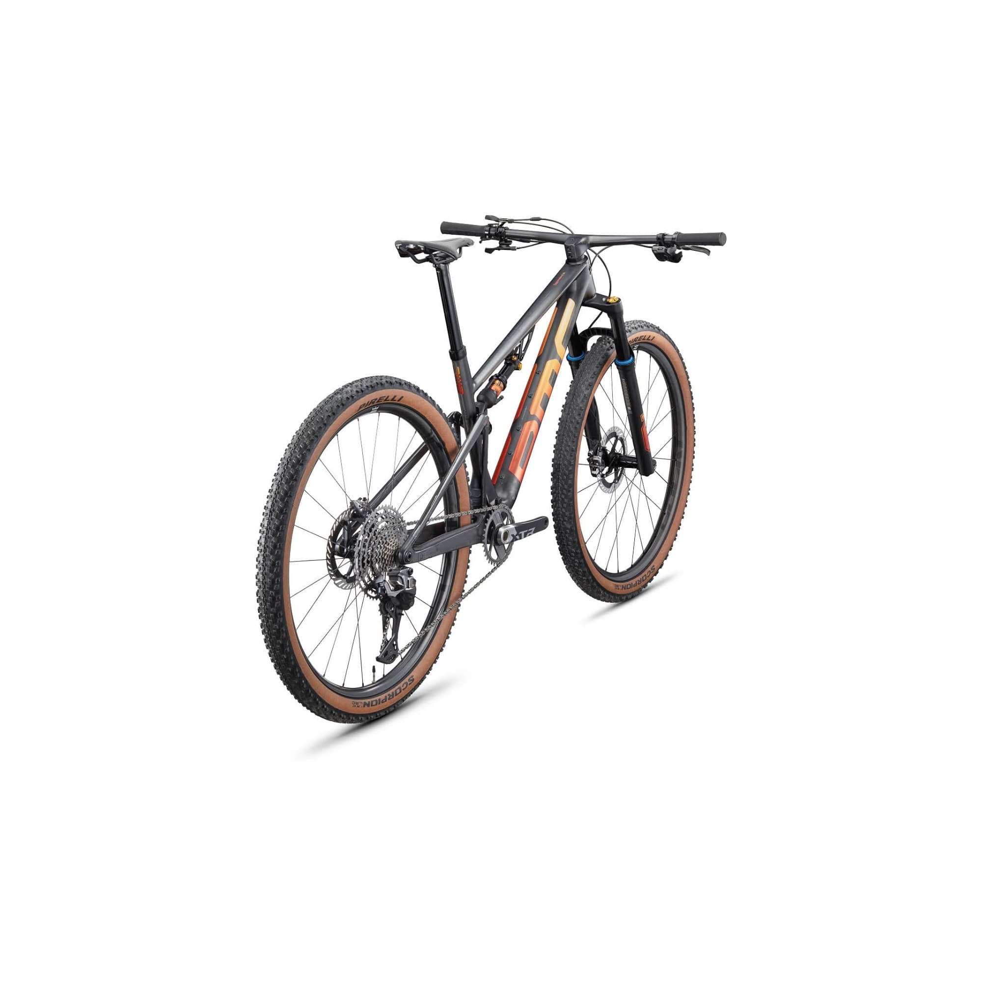 35e0635d46c69ca5d0423653a71b3a604341ca89_bmc_fourstroke_r_01_one_carbon_03.jpg