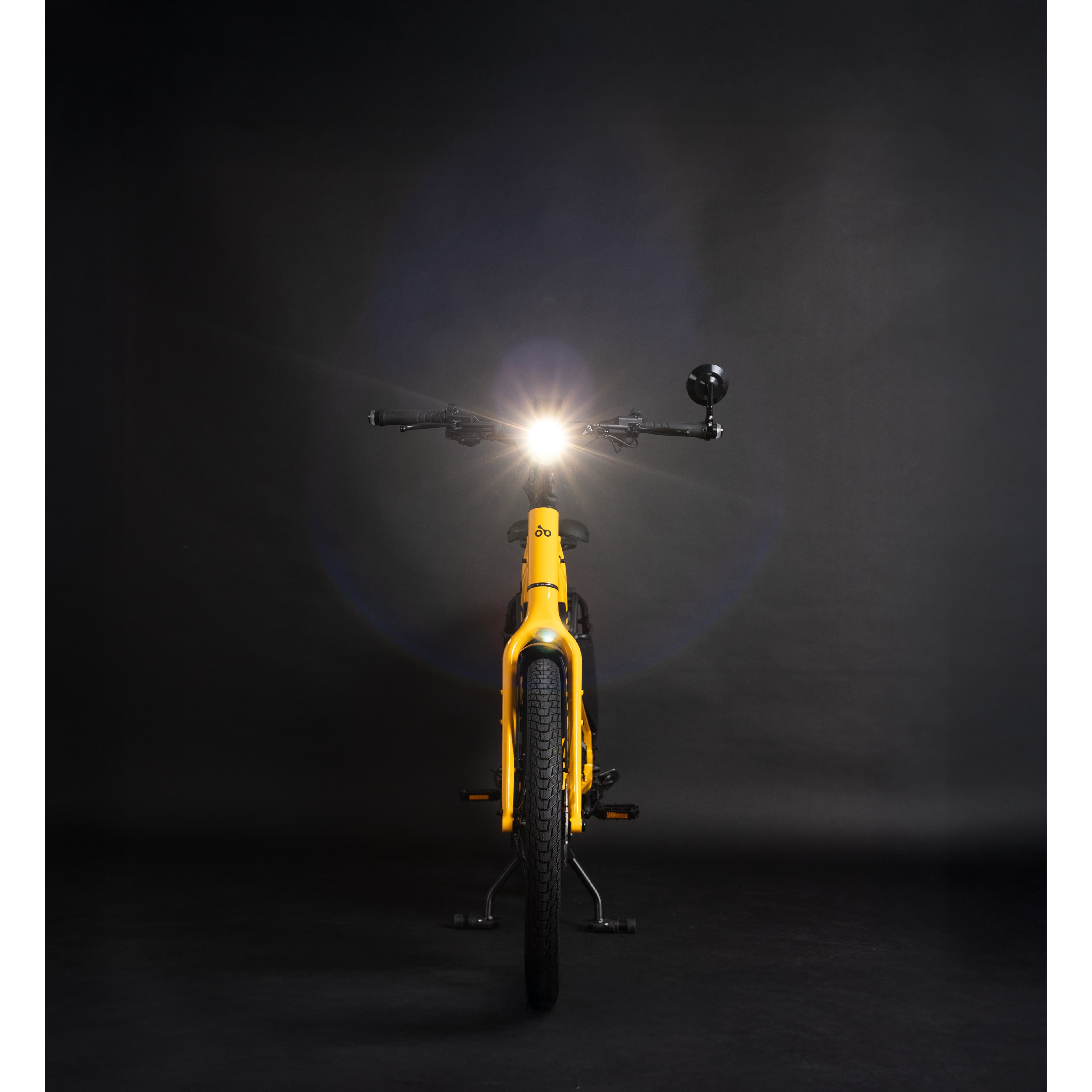 3fb3ff67622e200cc7a8917e78c2c2e03463116d_Miloo_Studio_Cargo_Jaune_3.jpg