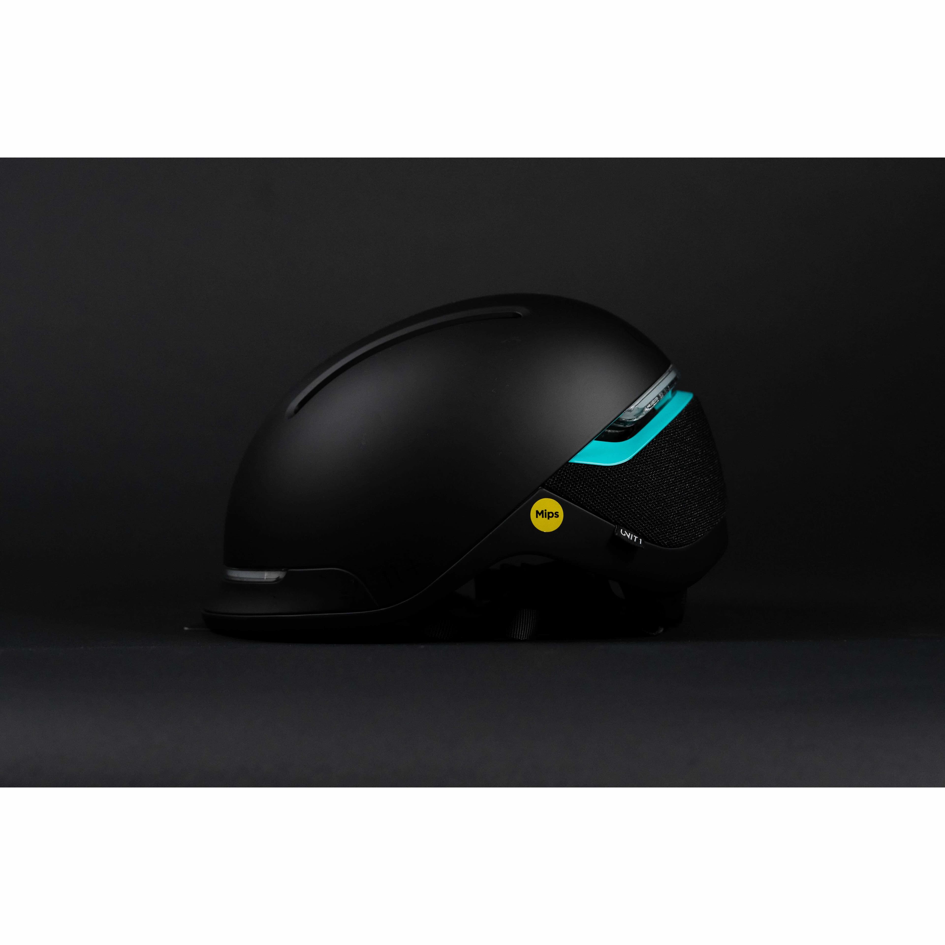 42675cf3343f237787b0243e0e5893df663dcf93_Helmet_1.jpeg