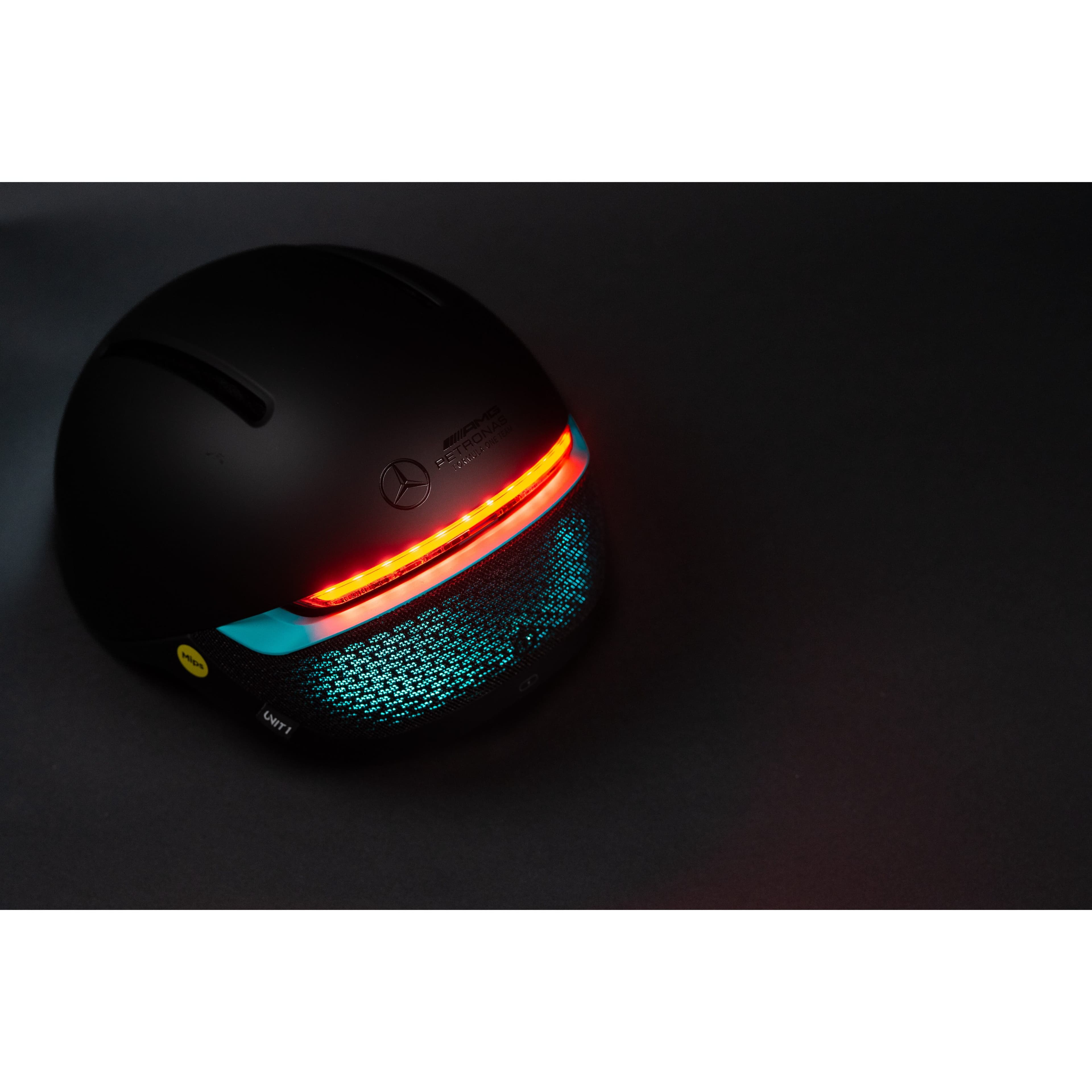 4e1a828ea382da2e0e4e5982010210728adaa0a6_Helmet_4.jpeg