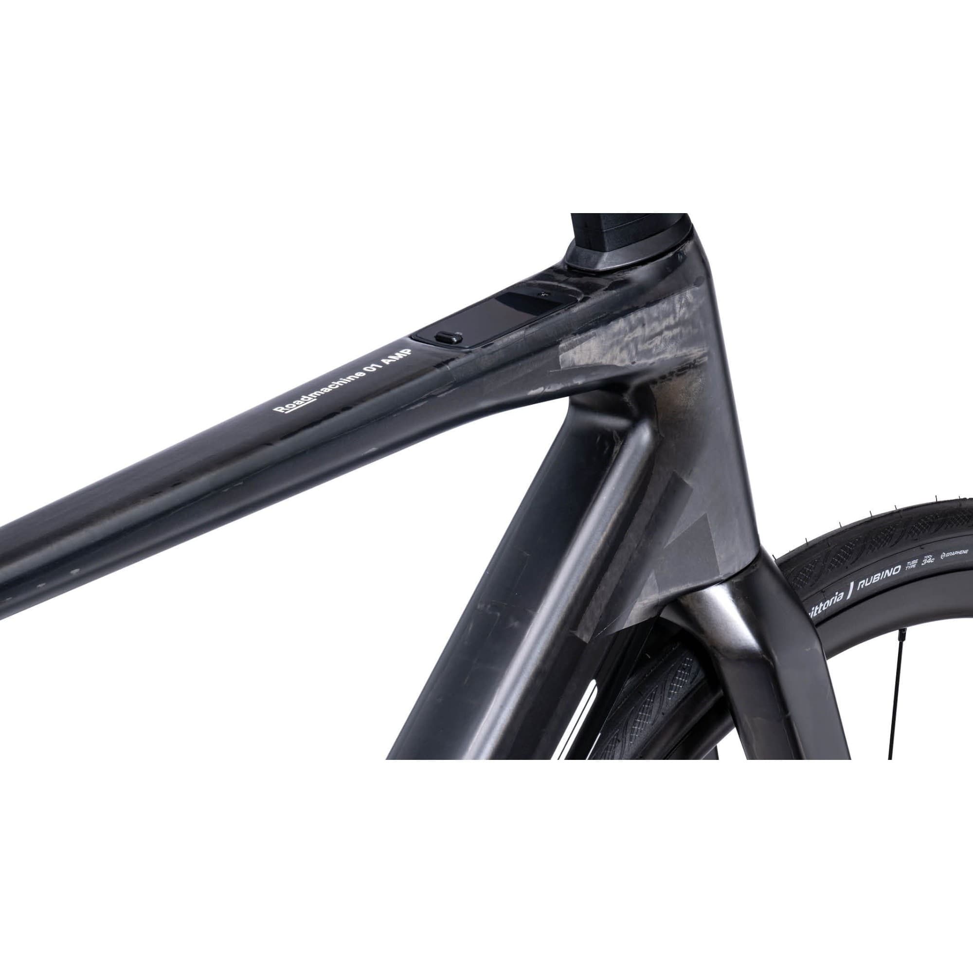 873a32ef83575d8dfbc88f269ed9d39555360b05_bmc_roadmachine_01_amp_one_black_05.jpg