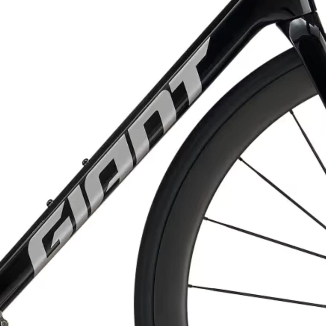 8b51e313630a8b28e92b937a6db5d228eb45307c_Giant_TCR_Advanced_Pro_0_KOM_black1.jpg