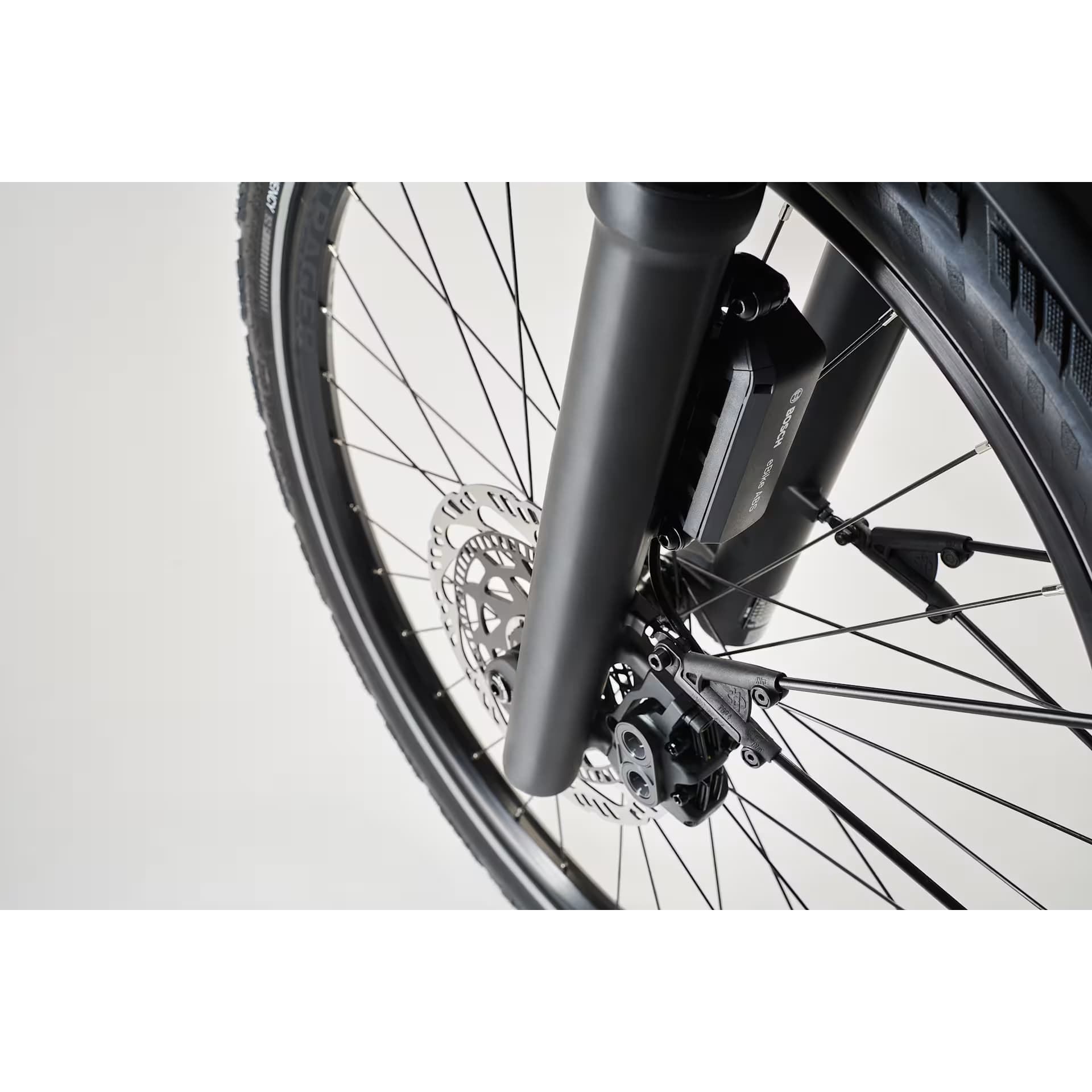 a869fe246e076dbad022f4a1ff244557c5d1b33e_SuveaStyleSpeedLS_26_581_3.jpg
