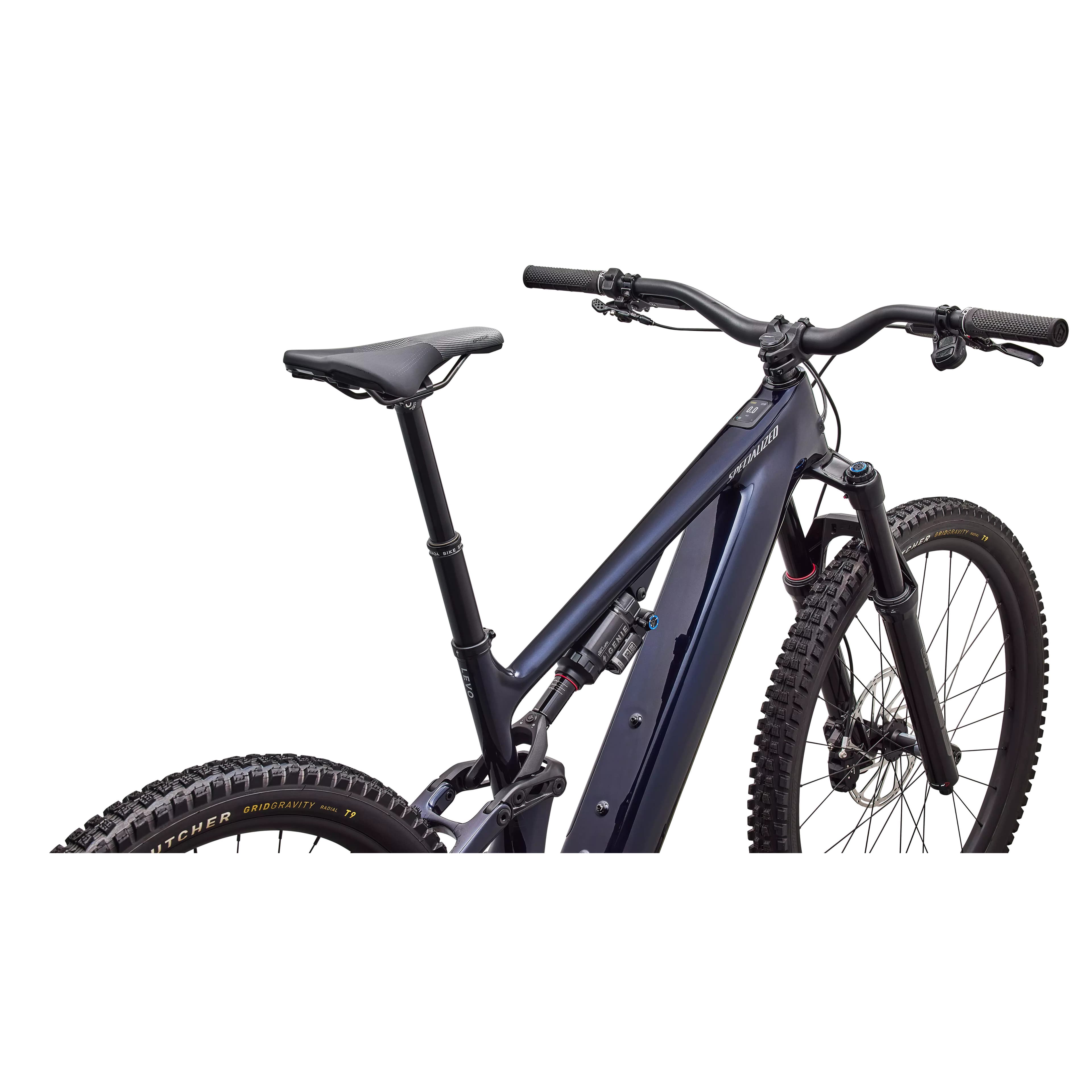 c19117356517c6d3c8c6cb53b6206c07c8d977ac_95227_30_LEVO_EXPERT_CAR_5.jpg